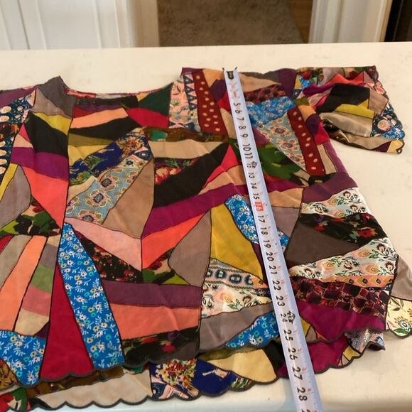 Johnny Was Eloise Scalloped Patchwork Print 100% silk boxy oversized Top large - Picture 8 of 9